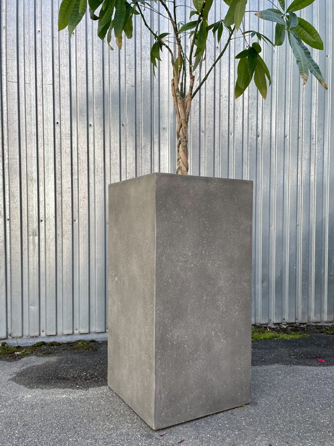 Grigio High Cube Natural concrete