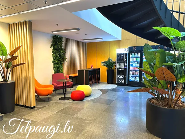 Artificial plants